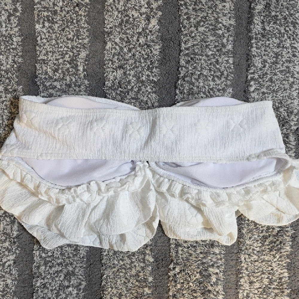 White Ruffled Womens  Bikini - Picture 2 of 4